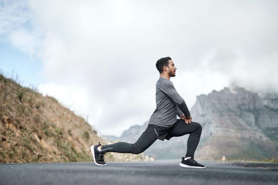 Stretching per il recupero: tecniche e benefici post-workout